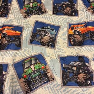 Monster Jam Twin Fitted Sheet Grave Digger Megalodon El Toro Loco Mohawk Warrior